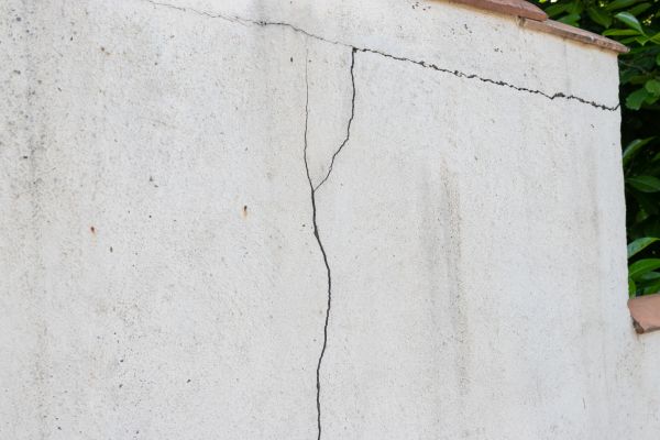 Foundation Crack Patching in Escondido